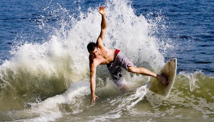 开云体育官网-哈利伯顿的权杖，当国王遇上独行侠，新王正在加冕